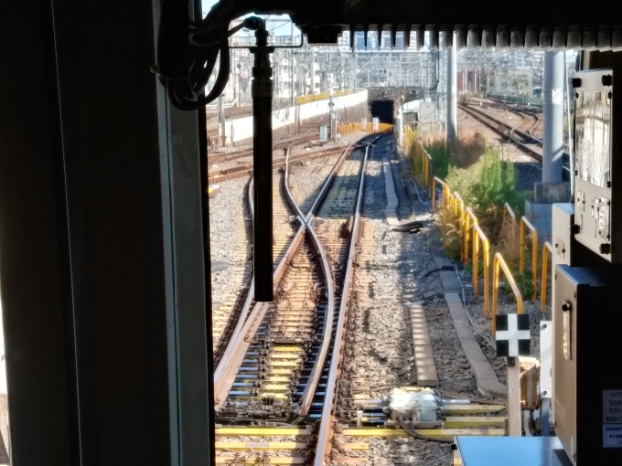 鉄道乗車記録の写真:車窓・風景(2)        「中野駅停車中の先頭車両から撮影」