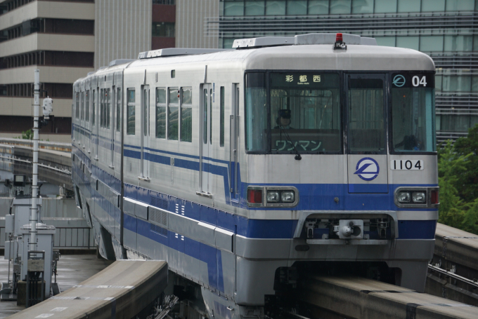 大阪モノレール1000系 04編成 (万博車両基地) 徹底ガイド | レイルラボ