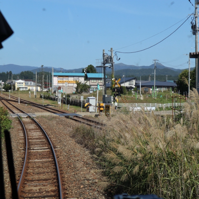 鉄道乗車記録の写真(2)        「大館方面から十和田南スイッチバック駅へ進入」