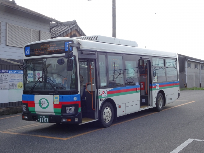 鉄道乗車記録の写真:旅の思い出(9)        「日野駅発近江八幡駅行きの近江鉄道バスです。」