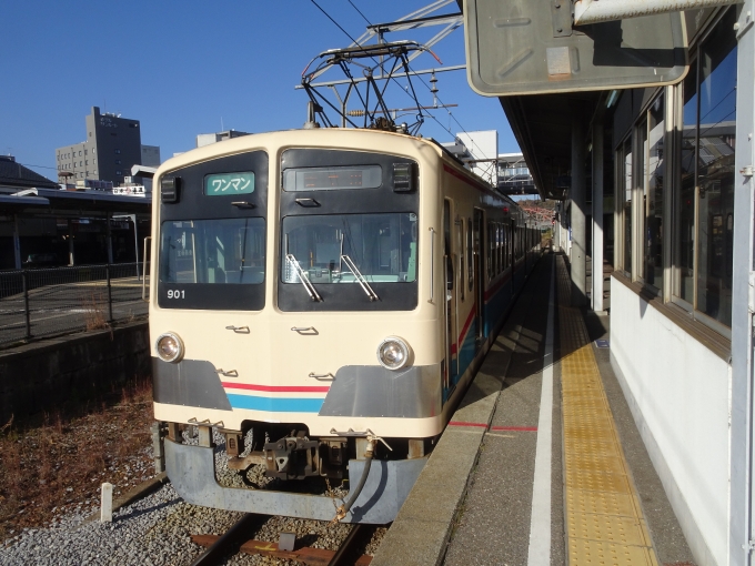 鉄道乗車記録の写真:列車・車両の様子(未乗車)(6)        「元｢淡海号｣だった、二代目｢あかね号｣です。」