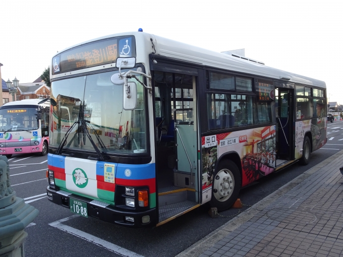 鉄道乗車記録の写真:旅の思い出(2)        「八日市駅発能登川駅行きの近江鉄道バスです。」