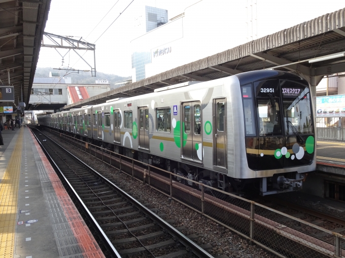 鉄道乗車記録の写真:列車・車両の様子(未乗車)(2)        「大阪メトロ中央線の最新鋭車両30000A型です。」