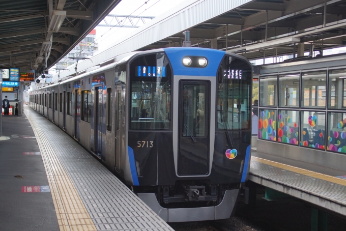 鉄道乗車記録の写真:乗車した列車(外観)(2)        「福島駅には優等列車が停まらないので、ジェットカー1択です。」