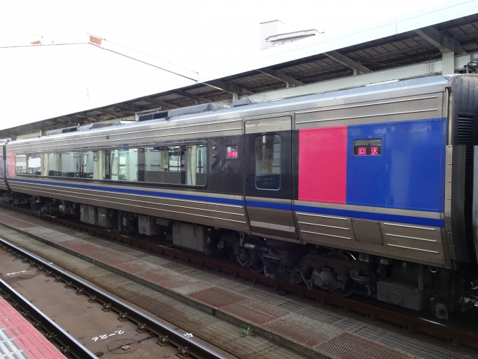 鉄道乗車記録の写真:乗車した列車(外観)(14)        「行きと違って中間車の｢HOT7031｣が増2号車になります。」