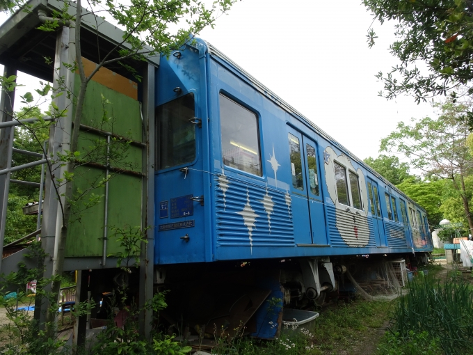 鉄道乗車記録の写真:列車・車両の様子(未乗車)(4)        「588号車の後ろ側です。この車両も遊び場になっています。」