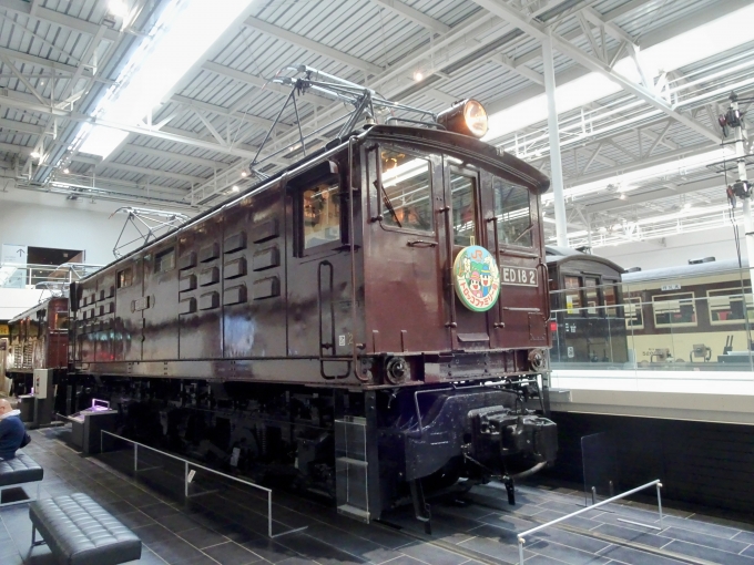 鉄道乗車記録の写真:列車・車両の様子(未乗車)(5)        「トロッコファミリー号のED18です。」