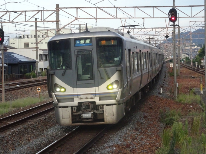 鉄道乗車記録の写真:乗車した列車(外観)(2)        「姫路側のU3(225系4両)編成です。」