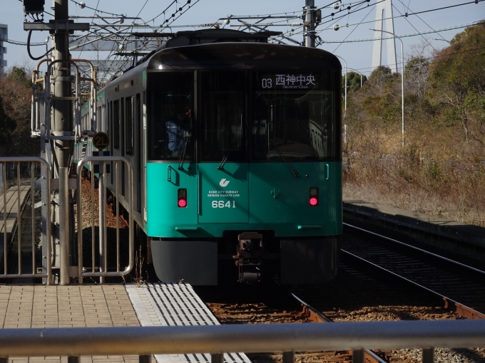 鉄道乗車記録の写真:乗車した列車(外観)(1)        「神戸市営地下鉄の西神・山手線も6000系ばかりになってしまいました。」