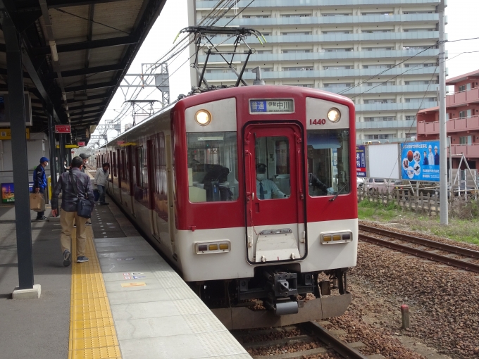 鉄道乗車記録の写真:乗車した列車(外観)(2)        「これに乗って、久居駅に向かいます。」