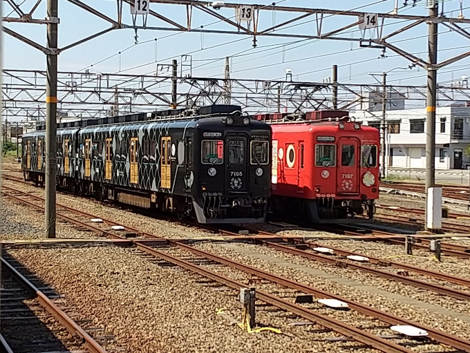 鉄道乗車記録の写真:列車・車両の様子(未乗車)(1)          「本日の加太線の主役の並びです。」