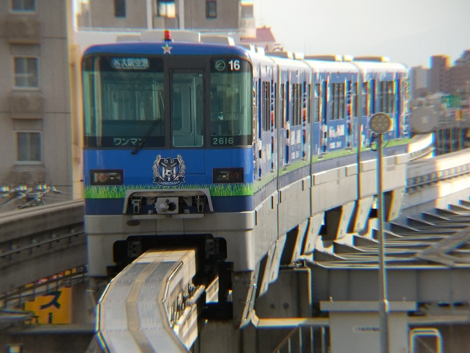 鉄道乗車記録の写真:列車・車両の様子(未乗車)(3)        「ガンバ大阪のラッピング編成です。」
