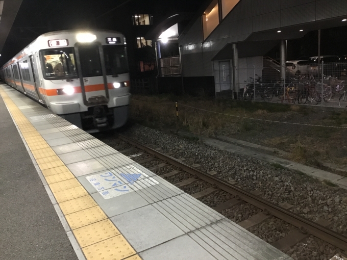 鉄道乗車記録の写真:乗車した列車(外観)(2)        「御殿場線長泉なめり駅から普通三島行きです
」