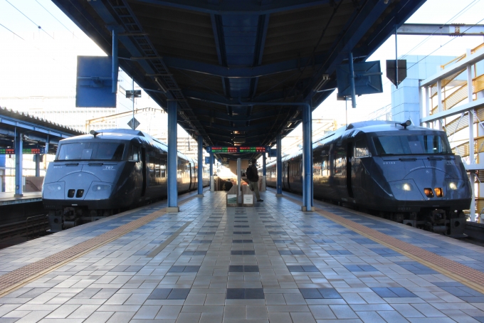 鉄道乗車記録の写真:乗車した列車(外観)(1)     「←」