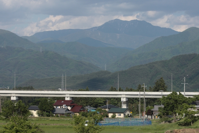 鉄道乗車記録の写真:車窓・風景(24)        「伊那福岡～小町屋の仙丈ケ岳(標高3,033m)」