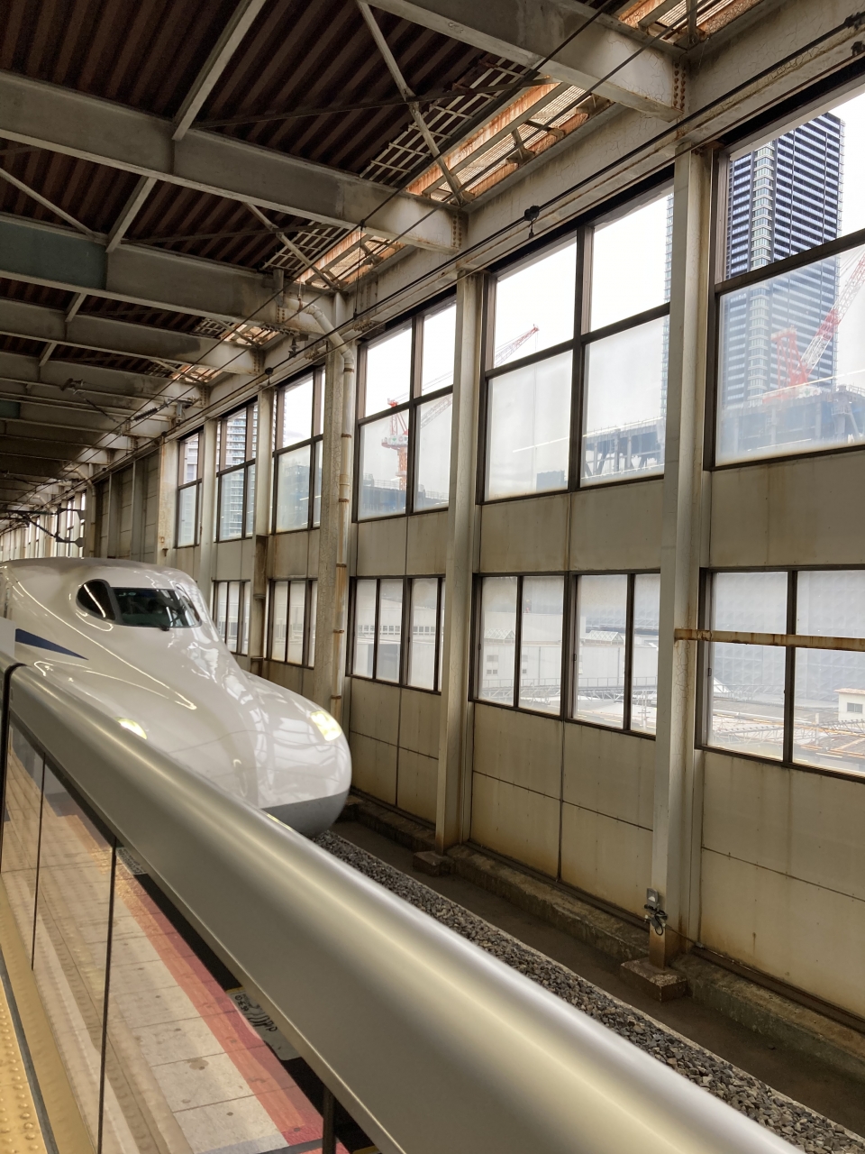 鉄道乗車記録「広島駅から博多駅」乗車した列車(外観)の写真(1) by Kusmin 撮影日時:2022年12月05日