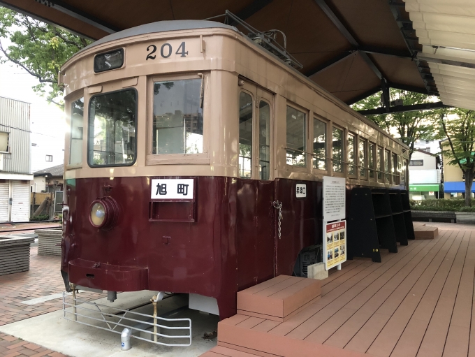 鉄道乗車記録の写真:駅舎・駅施設、様子(2)        「路面電車204号」