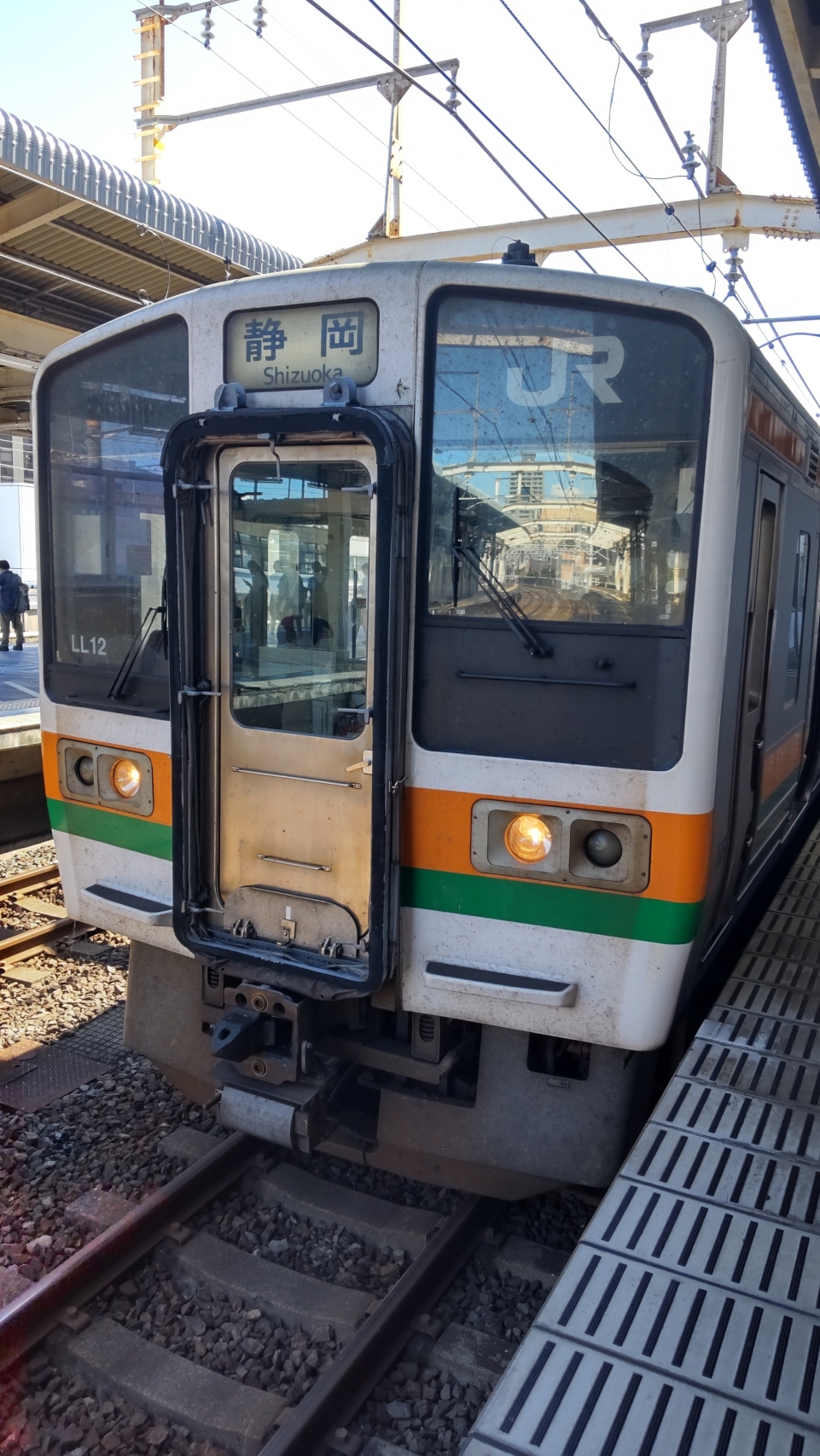 鉄道乗車記録「浜松駅から静岡駅」乗車した列車(外観)の写真(1) by TANAKAI 撮影日時:2022年08月07日