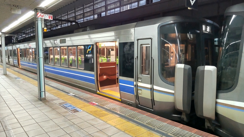 鉄道乗車記録「大阪駅から姫路駅」乗車した列車(外観)の写真(1) by TANAKAI 撮影日時:2021年07月31日