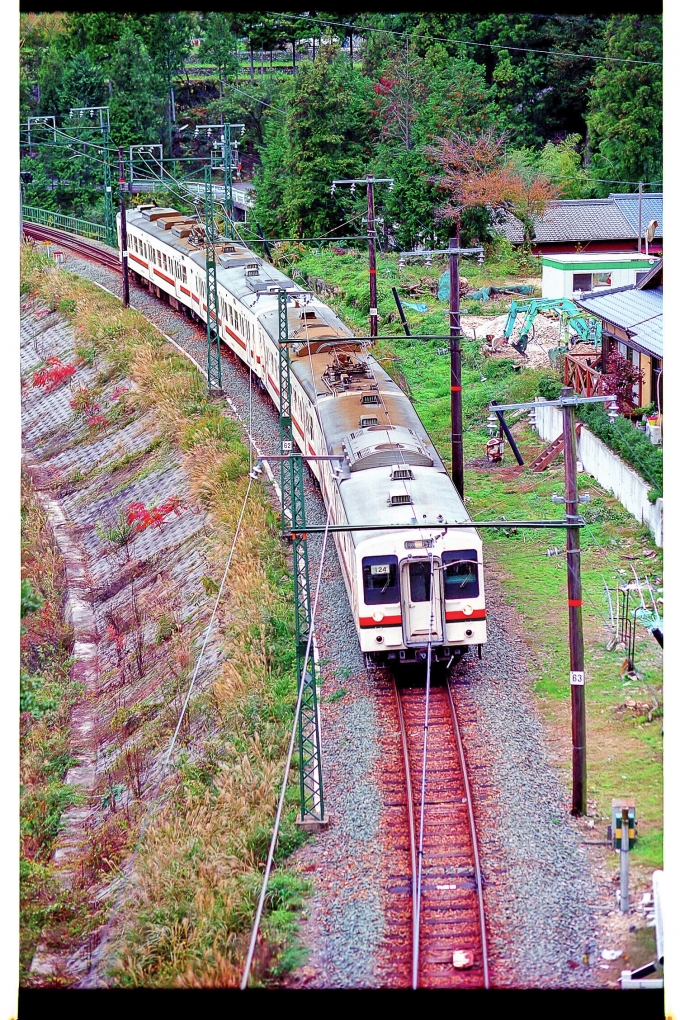 鉄道乗車記録の写真:列車・車両の様子(未乗車)(4)        「119系も臨時列車で運行していました。（さわやかウォーキング）」