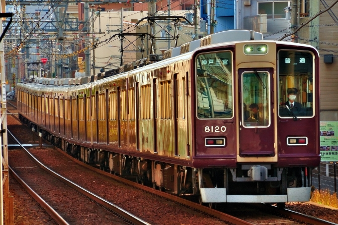 鉄道乗車記録の写真:乗車した列車(外観)(1)          「乗車した列車。8020Fです。」