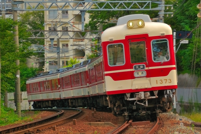 鉄道乗車記録の写真:乗車した列車(外観)(1)          「乗車した列車。1373Fです。」