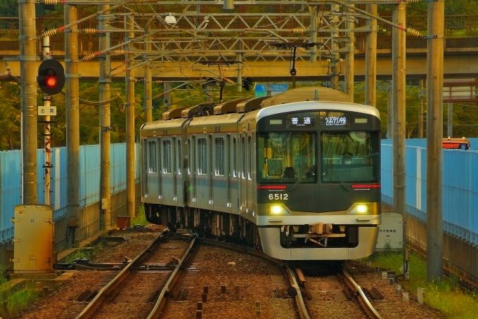 鉄道乗車記録の写真:乗車した列車(外観)(1)        「乗車した列車。6512Fです。」