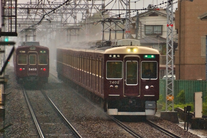 鉄道乗車記録の写真:乗車した列車(外観)(1)        「乗車した列車。7322Fです。
乗車時、快速急行での運用でした。」