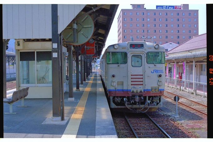 鉄道乗車記録の写真:乗車した列車(外観)(1)        「乗車した列車。キハ48 6です。」