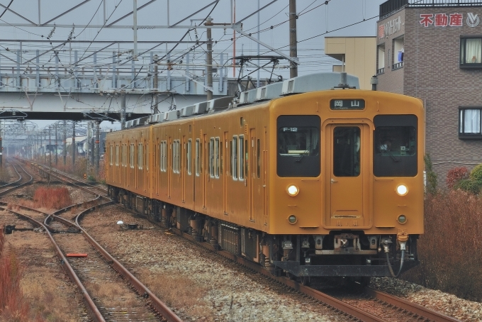 鉄道乗車記録の写真:列車・車両の様子(未乗車)(1)          「105系4両編成で岡山へ向かう普通列車。」