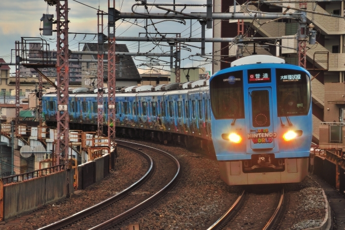 鉄道乗車記録の写真:列車・車両の様子(未乗車)(2)        「SUPER NINTENDO WORLD
ラッピング塗装。」
