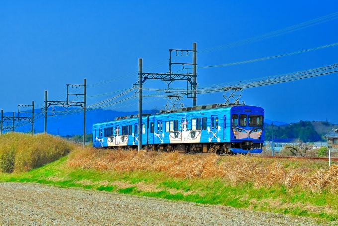 鉄道乗車記録の写真:乗車した列車(外観)(3)        「伊賀鉄道200形201F。」