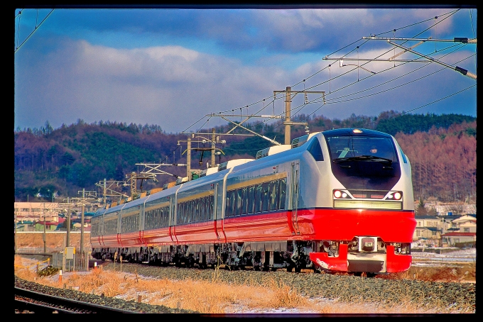鉄道乗車記録の写真:乗車した列車(外観)(1)        「乗車した列車。A１０２編成です。
また、４両編成です。
撮影地異なります。」