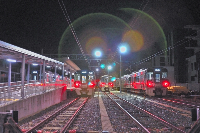 鉄道乗車記録の写真:乗車した列車(外観)(5)        「最終電車がそのまま次の日の１番列車となります。」
