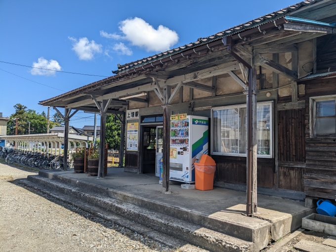 富山県 写真:駅舎・駅施設、様子