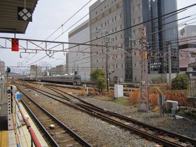 鉄道乗車記録の写真:駅舎・駅施設、様子(2)        「高槻駅ホームから」