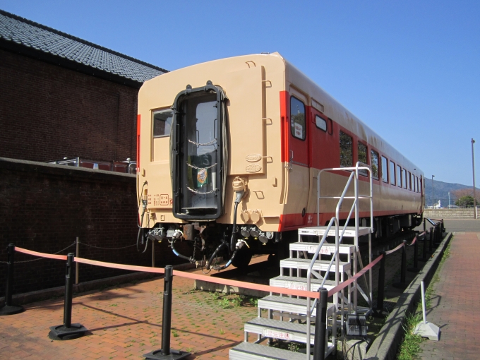 鉄道乗車記録の写真:列車・車両の様子(未乗車)(11)        「小浜線急行わかさ(キハ28-3019)展示車両(後方)」