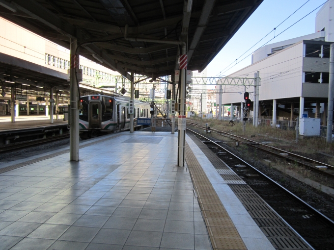 鉄道乗車記録の写真:列車・車両の様子(未乗車)(7)        「仙山線E721系」