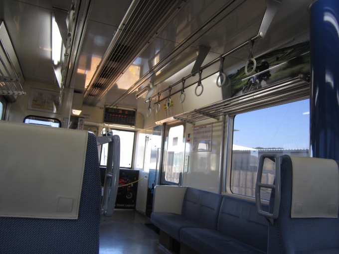 鉄道乗車記録の写真:車内設備、様子(11)        「TH2113(KATANA)車内」