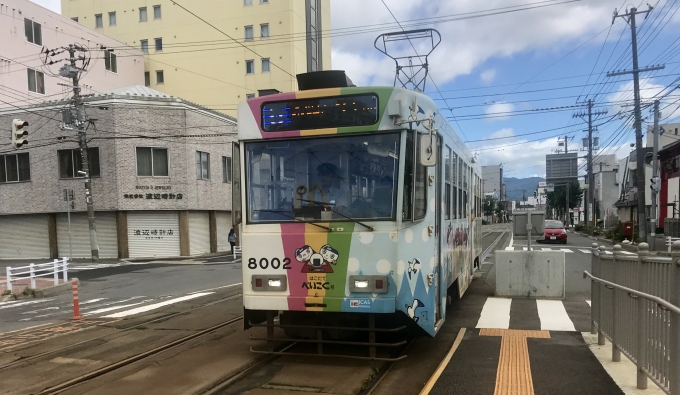 鉄道乗車記録の写真:乗車した列車(外観)(1)        「松風町に到着する乗車車両。」