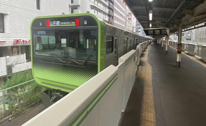 鉄道乗車記録の写真:乗車した列車(外観)(1)          「大塚駅に到着した乗車列車。」