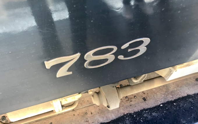 鉄道乗車記録の写真:車両銘板(2)        「乗車車両の番号。」