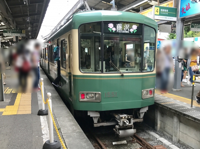 鉄道乗車記録の写真:乗車した列車(外観)(1)          「鎌倉駅で出発待機中の乗車列車。」