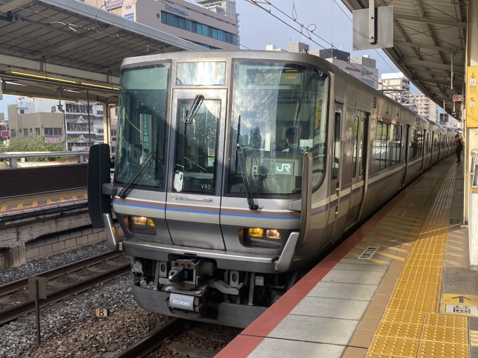 鉄道乗車記録の写真:乗車した列車(外観)(1)        「元町駅に入線する乗車列車。」