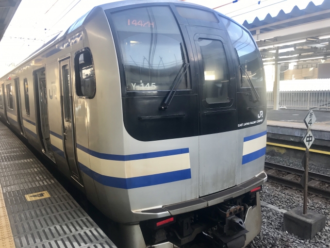 鉄道乗車記録の写真:乗車した列車(外観)(1)        「逗子駅に到着した乗車列車。」