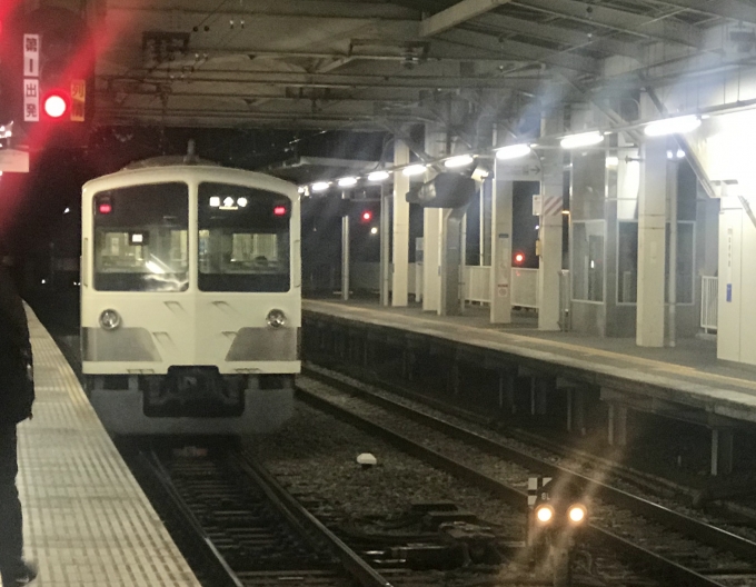 鉄道乗車記録の写真:乗車した列車(外観)(1)        「荻山駅で降車時に撮影した乗車車両。」
