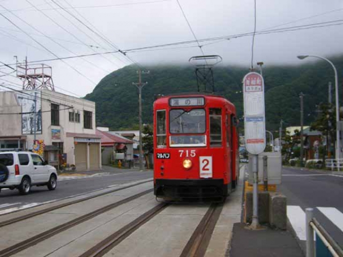 鉄道乗車記録の写真:乗車した列車(外観)(1)          「青柳町電停に到着する乗車車両。」