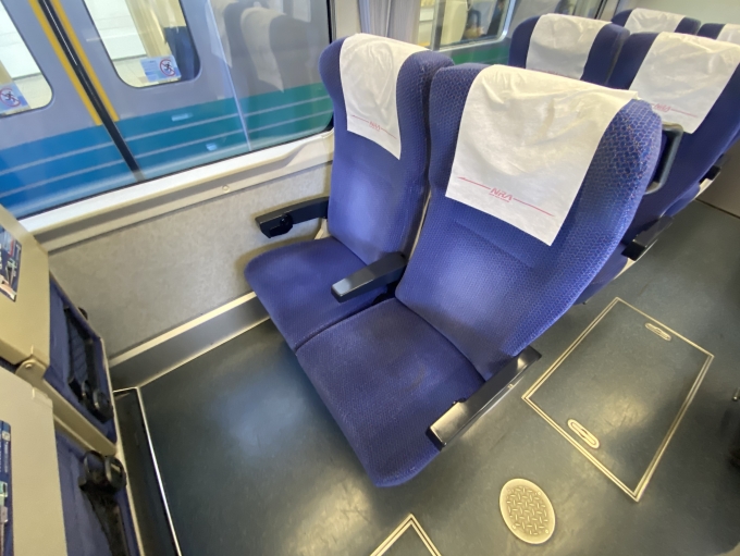 鉄道乗車記録の写真:車内設備、様子(8)        「利用座席。」