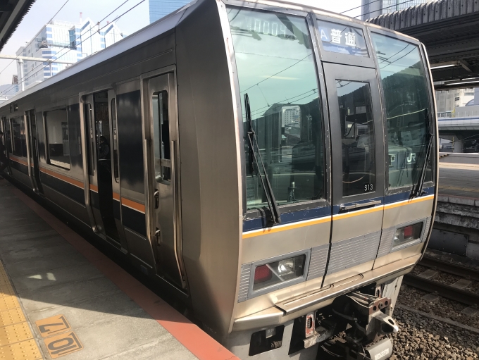 鉄道乗車記録の写真:乗車した列車(外観)(1)        「神戸駅に到着する乗車編成」