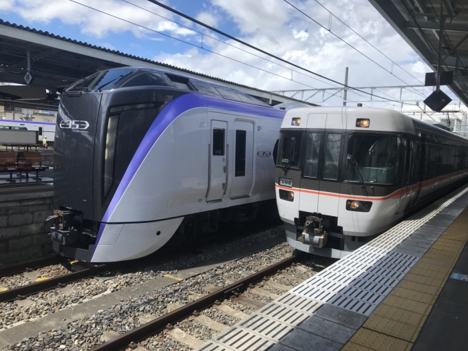 鉄道乗車記録の写真:列車・車両の様子(未乗車)(2)        「松本駅での様子です。」